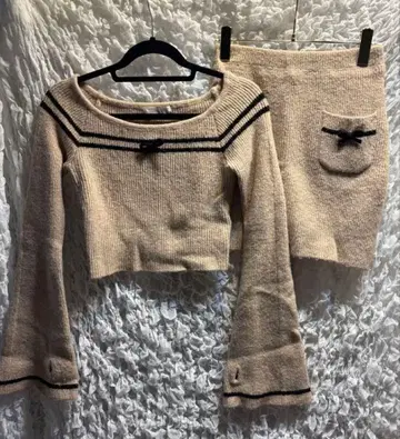 Blair 리본 니트 탑 & 스커트