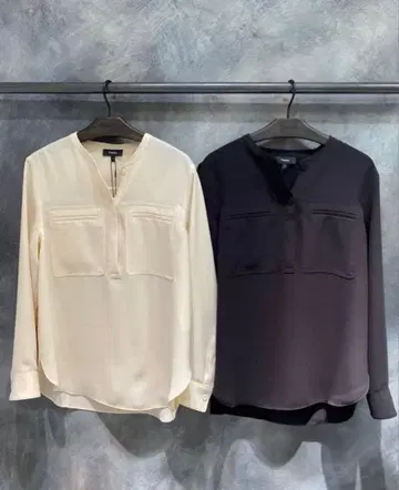 새상품급 Theory 화이트 워셔블 블라우스