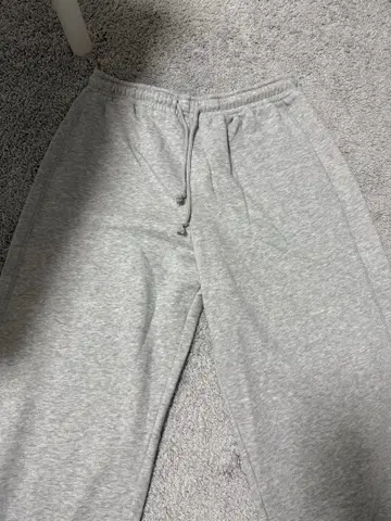 ZARA 그레이 스웨트 팬츠 속기모