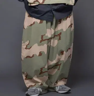 카모플라쥬 M 사이즈 워크 팬츠