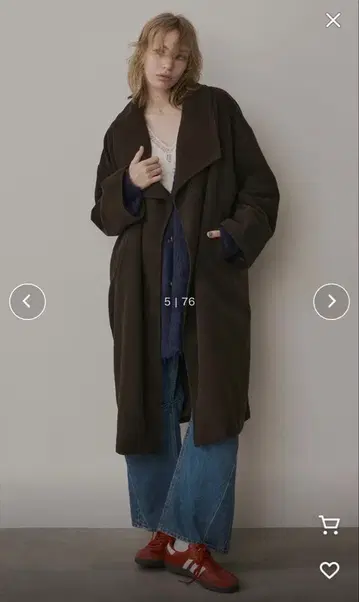 LA BELLE ETUDE 비대칭 BIG 칼라 롱 코트