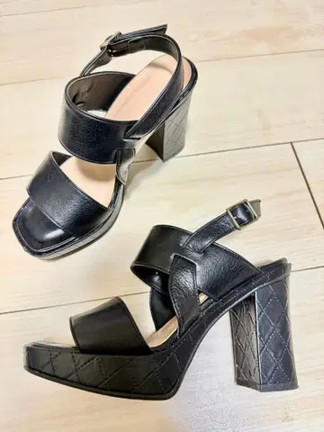 DIANA 다이애나 S 사이즈 퀼팅 샌들