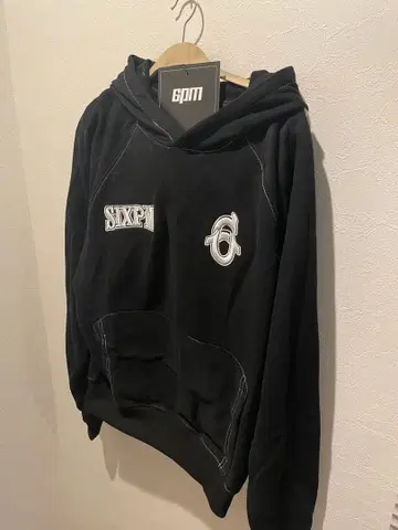 [ 최신 트렌드 ] 6PM 블랙 후드 부착 후드티