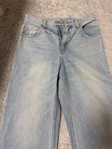 SLY JEANS 라이트 블루 스트레이트 데님