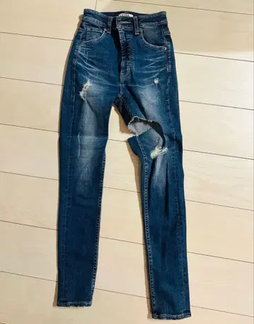 GYDA 제이다 스키니 데님 XS 데미지 팬츠 작은 사이즈