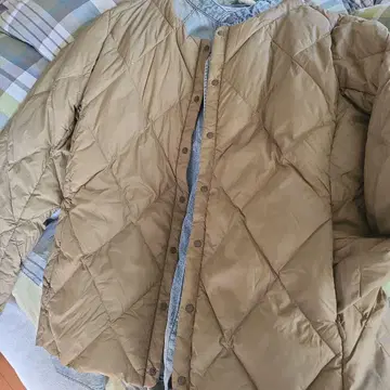 내추럴 런드리 퀼팅 다운 자켓 새상품급 사이즈 3