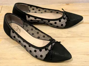 [unReef] 도트 무늬 메쉬 플랫슈즈 블랙 시스루 리본