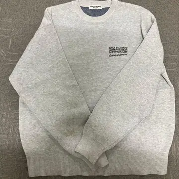 그레이 맨투맨 트레이닝복