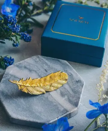 소라루 유메유이 깃털 브로치 & 헤어 클립