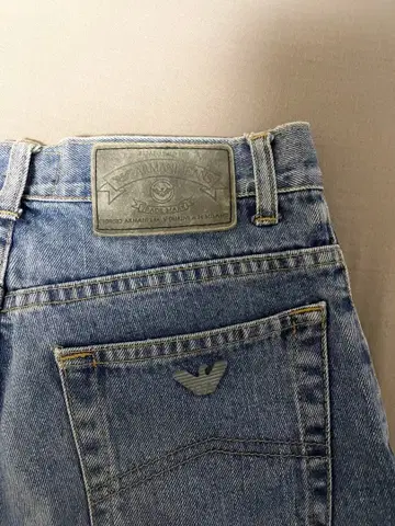 ARMANI 스트레이트 레그 데님 라이트 블루