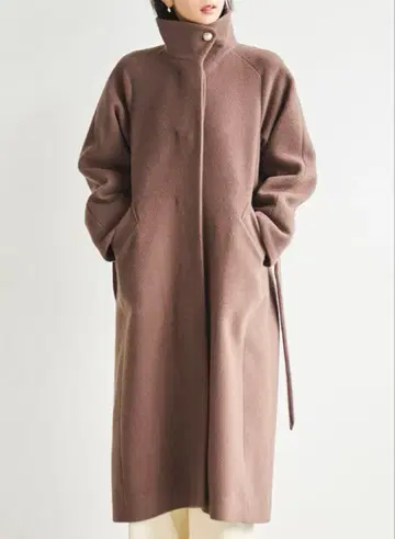 [미사용 새상품] 루니 일본제 원단 메리노울 스탠드 카라 벨티드 롱 코트