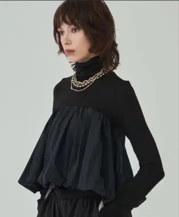 yae 프릴 벨트 튜브탑