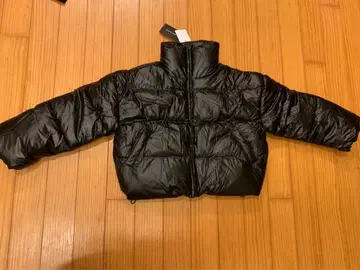 블랙 숏 기장 다운 자켓