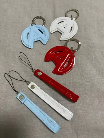 [ 개봉, 미사용 ] B'z ACTION 스트랩, 키링