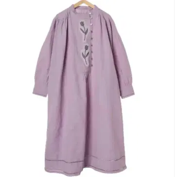 tsuharu 튤립 자수 부품 부착 원피스