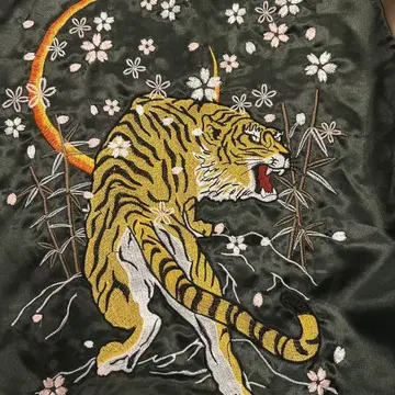 일심여경 스카잔 그린 & 골드 재팬 매