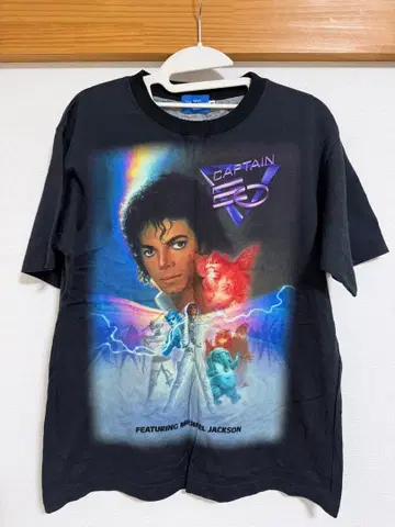 캡틴 EO 마이클 잭슨 티셔츠
