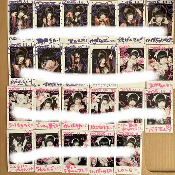 마큐로 가쿠다이 카미테 폴라로이드 모음