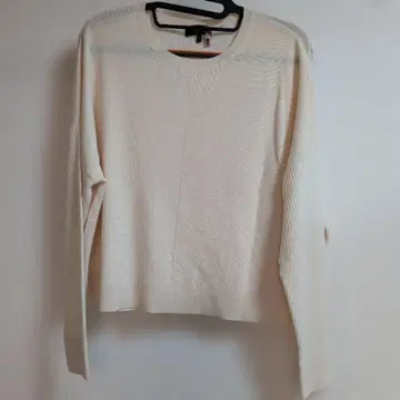 Theory 아이보리 긴팔 니트 S