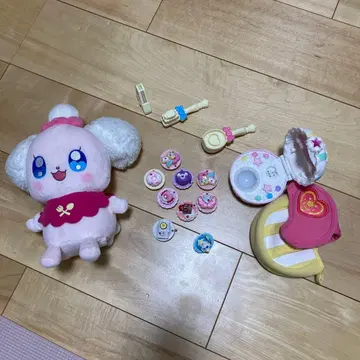 키라키라 프리큐어 아라모드 페코린 세트