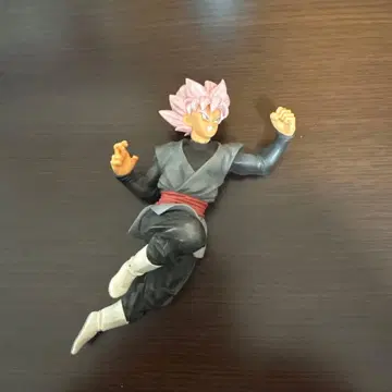 오공 블랙 피규어 블랙 도복