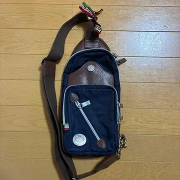 오로비안코 바디 백