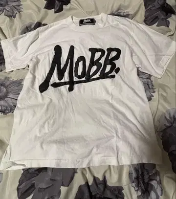 MOBB 반팔 티셔츠 화이트