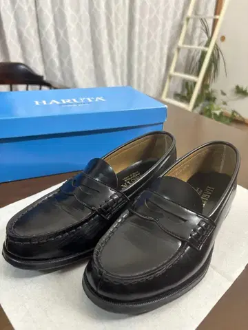 HARUTA 블랙 로퍼 새상품급