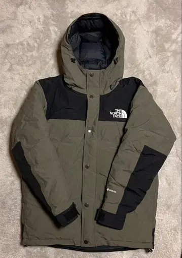 THE NORTH FACE 마운틴 다운 자켓
