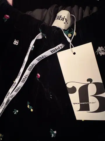 Bibiy. B. STARRY 팬츠 벨로아 팬츠