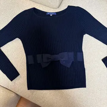 M'S GRACY 네이비 리본 포함 스웨터 38