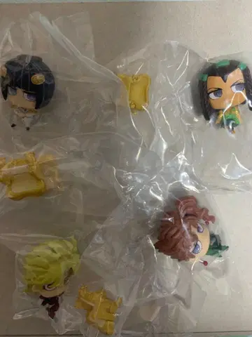 죠죠 월드 컬렉션 4체 세트