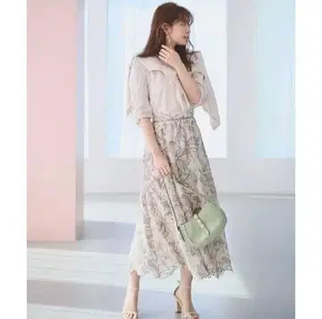 에어리 자수 롱 스커트