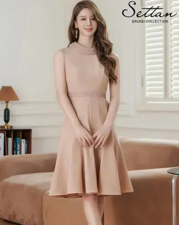 SETTAN 베이지 목 진주 슬리브리스 미디엄 드레스