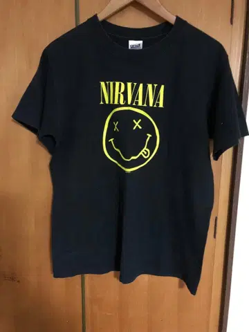 Nirvana 빈티지 밴드 T셔츠 M 사이즈