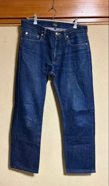 [ A.P.C ] 뉴스탠다드 진 클래식 29인치