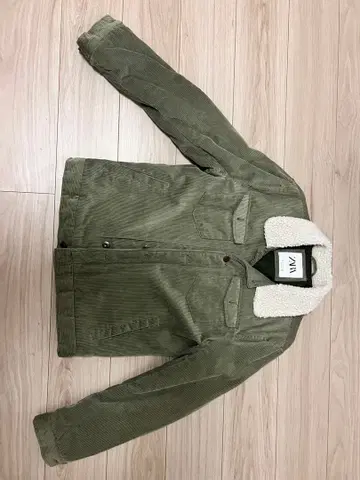 ZARA 보아 옷깃 올리브 그린 자켓