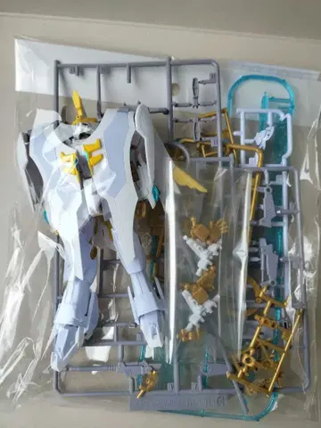 HG 1/144 건담 리브란스 헤븐 완성품 정크