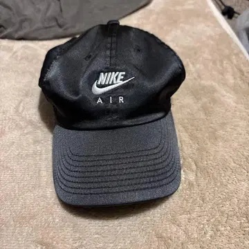 NIKE AIR 블랙 캡