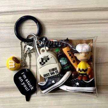 가챠 파우치 컨버스 모노톤 PEANUTS