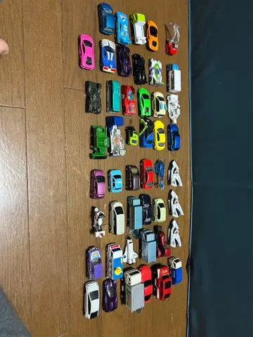 미니카와 토미카 47대 세트 토이스토리 포켓몬 포함