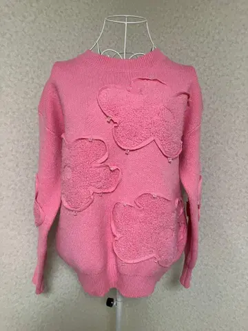 비즈 장식 꽃무늬 니트