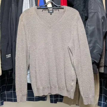 유니클로 캐시미어 스웨터 M 사이즈 UNIQLO 캐시미어