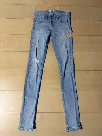 GYDA 라이트 블루 스키니 데님