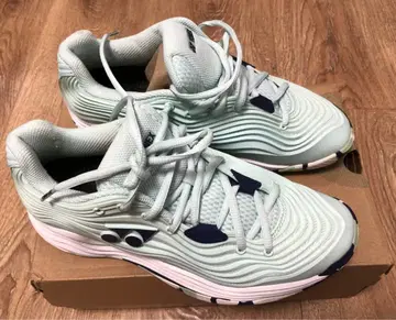 새상품급 YONEX 요넥스 테니스화 올코트 25.0cm