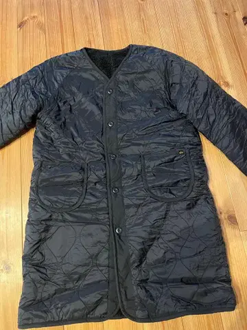 리버서블 퀼팅 보아 코트