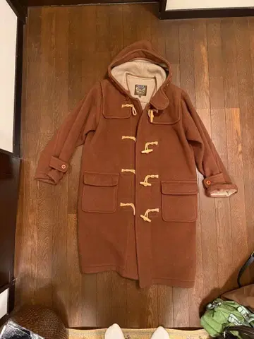 AIGLE 브라운 후드 부착 더플 코트