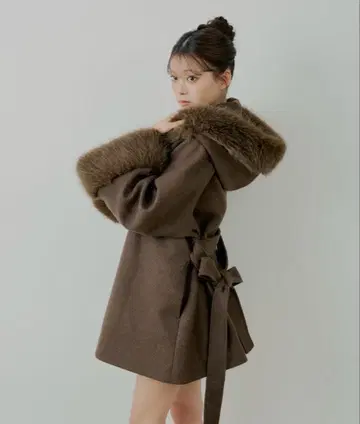 chico 퍼 옷깃 케이프 코트