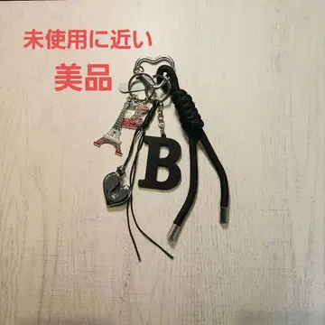 비어즐리 BEARDSLEY 인플루언서 콜라보 백참 블랙