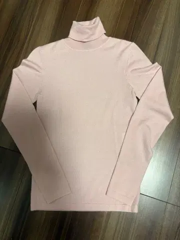 theory 캐시미어 터틀넥 스웨터 2 핑크